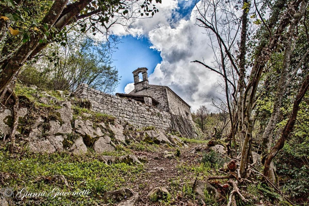 Vila Torre Del Grifone Nel Medioevo Di Cividale Del Friuli Faedis Exteriér fotografie