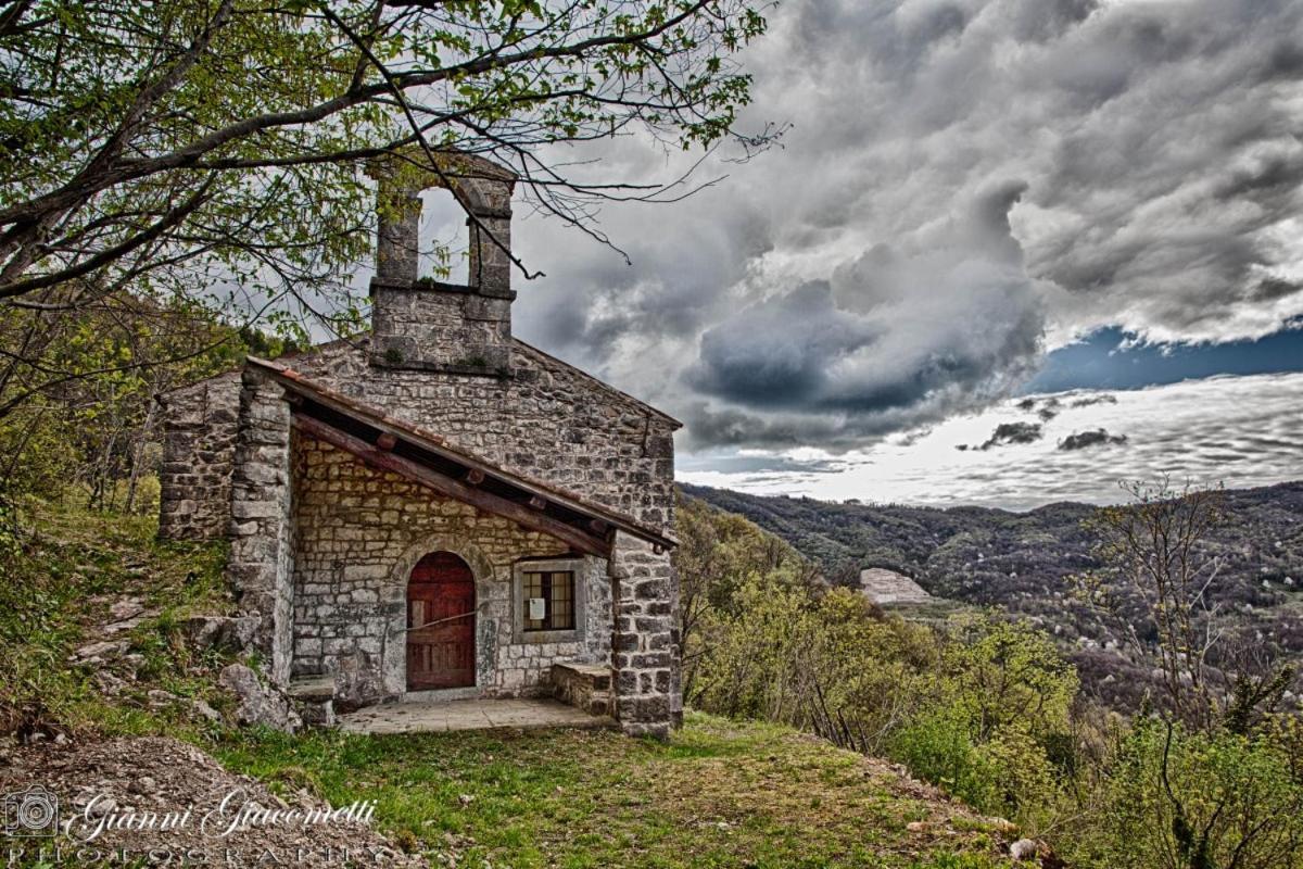 Vila Torre Del Grifone Nel Medioevo Di Cividale Del Friuli Faedis Exteriér fotografie